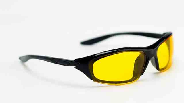 Blue blockers