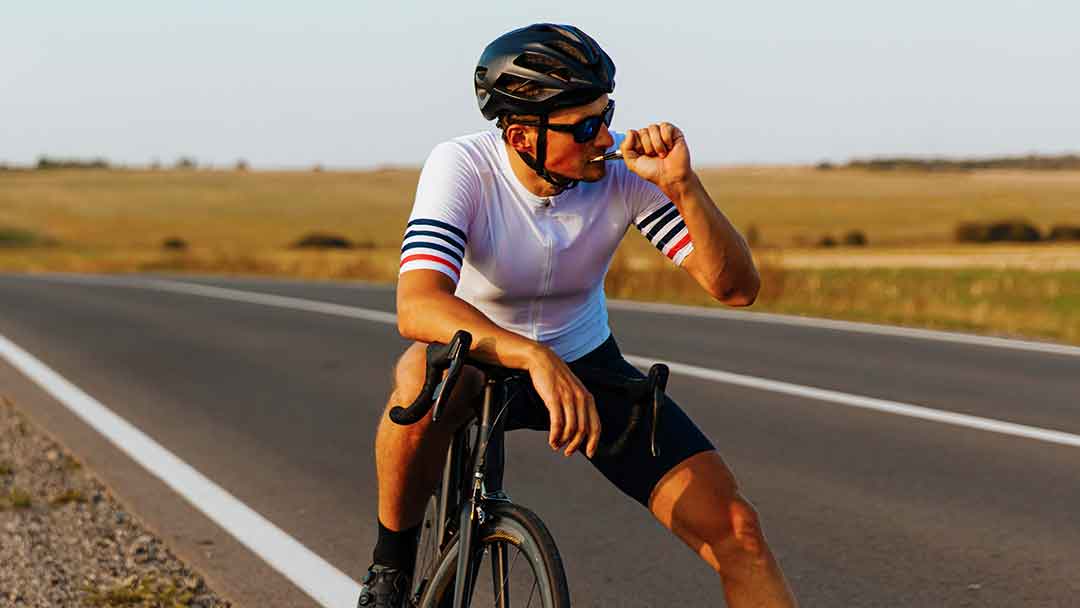 What To Eat When Cycling Long Distances