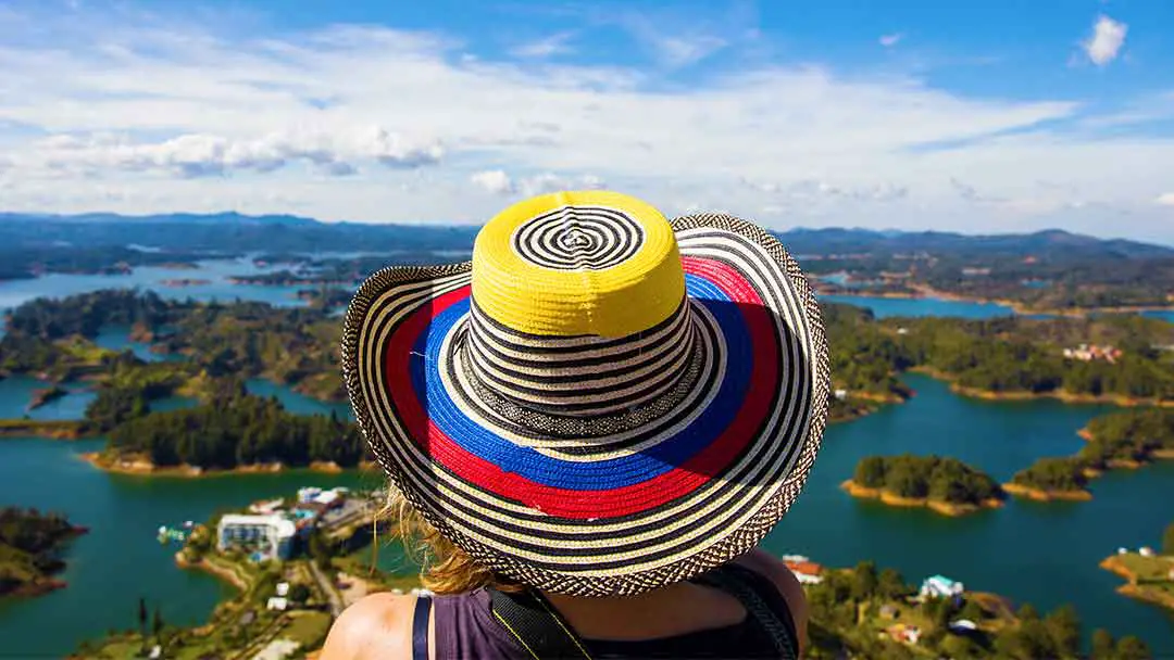 11 Pros & Cons for Expats Living in Colombia